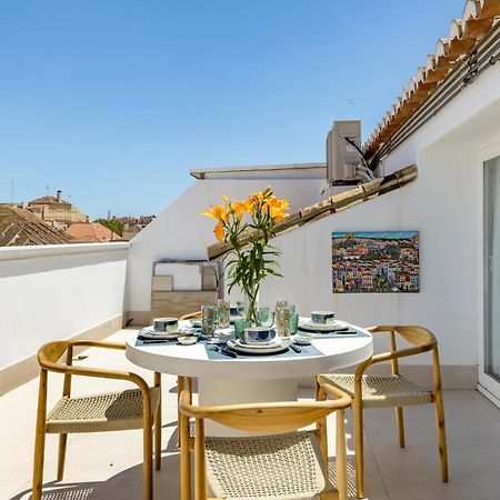 Atarazanas Suite, Atico Con Terraza Málaga Eksteriør billede